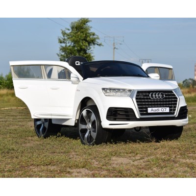 ORYGINALNE   AUDI Q7 W NAJLEPSZEJ WERSJI/ 2188