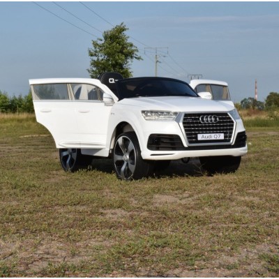ORYGINALNE   AUDI Q7 W NAJLEPSZEJ WERSJI/ 2188