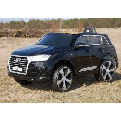 ORYGINALNE   AUDI Q7 W NAJLEPSZEJ WERSJI / 2188