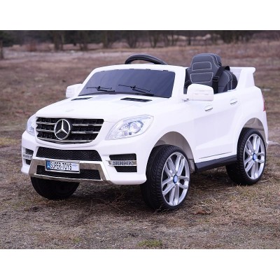 MERCEDES ML350 AMG TRZY SILNIKI, FUNKCJA BUJANIA,MIĘKKIE KOŁA, MIĘKKIE SIEDZENIE, MOCNY/ML350