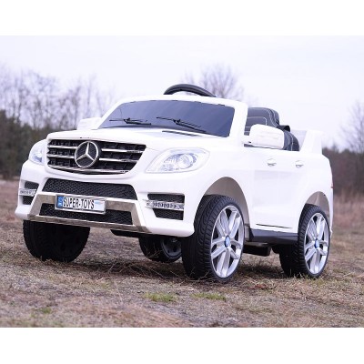 MERCEDES ML350 AMG TRZY SILNIKI, FUNKCJA BUJANIA,MIĘKKIE KOŁA, MIĘKKIE SIEDZENIE, MOCNY/ML350