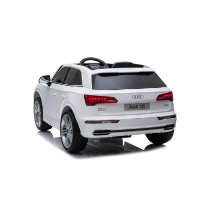 AUDI Q5 , MIĘKKIE KOŁA, MIĘKKIE SIEDZENIE, RADIO FM, BLUETOOTH -  PEŁNA OPCJA/S305