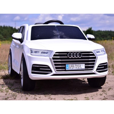 AUDI Q5 , MIĘKKIE KOŁA, MIĘKKIE SIEDZENIE, RADIO FM, BLUETOOTH -  PEŁNA OPCJA/S305