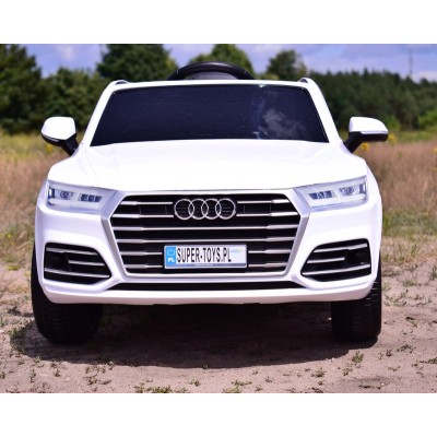 AUDI Q5 , MIĘKKIE KOŁA, MIĘKKIE SIEDZENIE, RADIO FM, BLUETOOTH -  PEŁNA OPCJA/S305