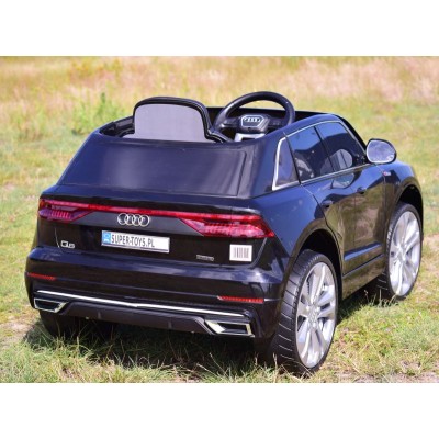 ORYGINALNE AUDI Q8 W NAJLEPSZEJ OPCJI, MIĘKKIE KOŁA, MIĘKKIE SIEDZENIE/JJ2066