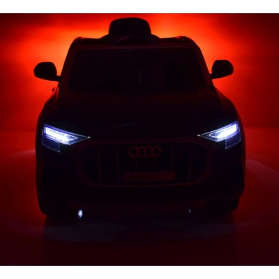 ORYGINALNE AUDI Q8 W NAJLEPSZEJ OPCJI, MIĘKKIE KOŁA, MIĘKKIE SIEDZENIE/JJ2066