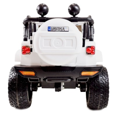 MEGA JEEP 4X4, MIĘKKIE KOŁA, MIĘKKIE SIEDZENIE,  FUNKCJA BUJANIA SUPER HIT/LT828