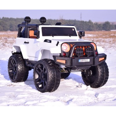 MEGA JEEP 4X4, MIĘKKIE KOŁA, MIĘKKIE SIEDZENIE,  FUNKCJA BUJANIA SUPER HIT/LT828