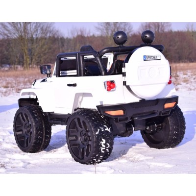 MEGA JEEP 4X4, MIĘKKIE KOŁA, MIĘKKIE SIEDZENIE,  FUNKCJA BUJANIA SUPER HIT/LT828