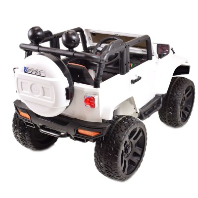 MEGA JEEP 4X4, MIĘKKIE KOŁA, MIĘKKIE SIEDZENIE,  FUNKCJA BUJANIA SUPER HIT/LT828