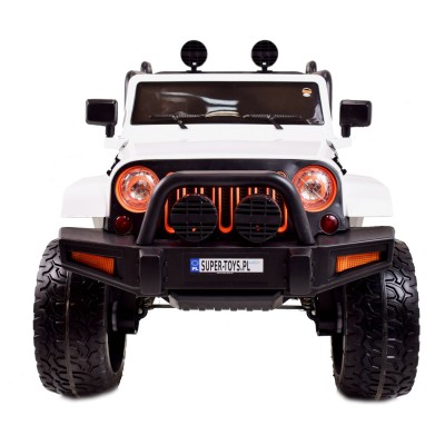 MEGA JEEP 4X4, MIĘKKIE KOŁA, MIĘKKIE SIEDZENIE,  FUNKCJA BUJANIA SUPER HIT/LT828