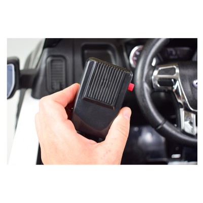 FORD RANGER F150RP POLICJA LICENCJA,4x4, MIĘKKIE KOŁA EVA, MIĘKKIE SIEDZENIE, WOLNY START, KLUCZYK FULL OPCJA 12V