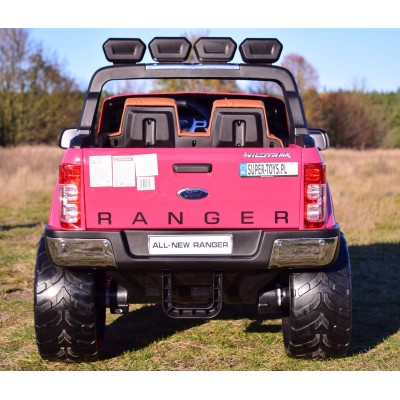 FORD F650 4X4, 2X12V, LICENCJA, MP4, MIĘKKIE KOŁA EVA, MIĘKKIE SIEDZENIE, LAKIER FULL OPCJA 12V/F650