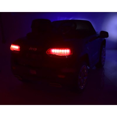 ORYGINALNY JEEP GRAND CHEROKEE, MIĘKKIE KOŁA, MIĘKKIE SIEDZENIE, SUPER WERSJA/JJ2055