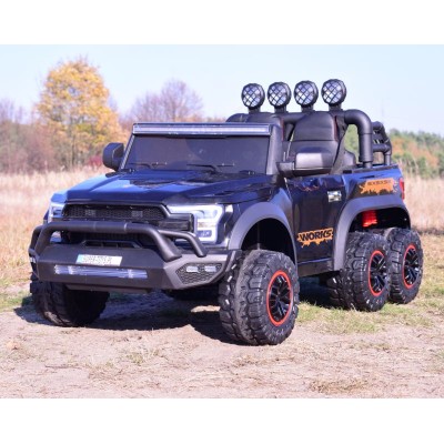 MEGA JEEP WORKS SIX 4X4, 2 X 12V MĘKKIE KOŁA, MIĘKKIE SIEDZENIE/JC003