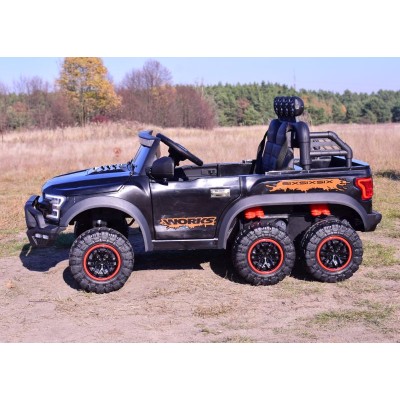 MEGA JEEP WORKS SIX 4X4, 2 X 12V MĘKKIE KOŁA, MIĘKKIE SIEDZENIE/JC003