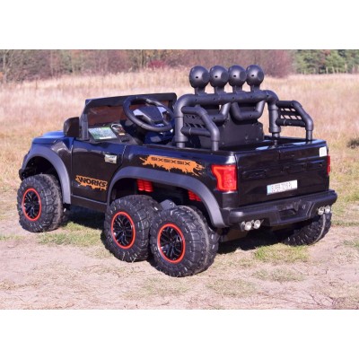 MEGA JEEP WORKS SIX 4X4, 2 X 12V MĘKKIE KOŁA, MIĘKKIE SIEDZENIE/JC003