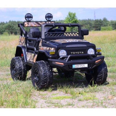 TOYOTA FJ CRUISER NA AKUMULATOR WERSJA  4X4, 180 WAT/JJ2099