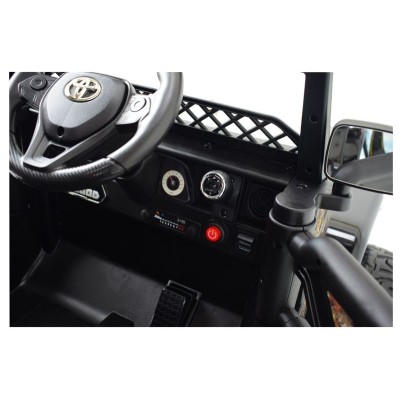 TOYOTA FJ CRUISER NA AKUMULATOR WERSJA  4X4, 180 WAT/JJ2099