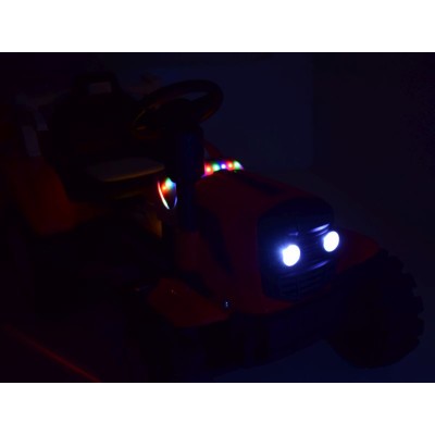 TRAKTOR NA AKUMULATOR Z PRZYCZEPĄ, MIĘKKIE SIEDZENIE,/HSD6601