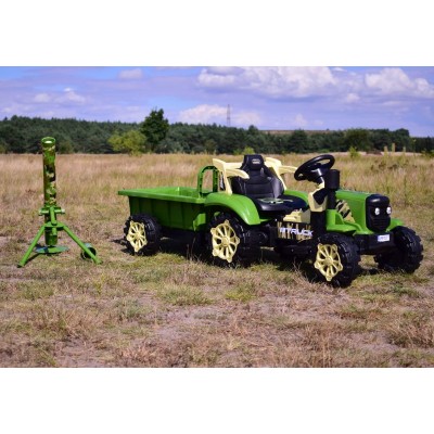 TRAKTOR NA AKUMULATOR ZIELONY Z PRZYCZEPĄ + MOŻDZIERZ, MIĘKKIE SIEDZENIE,PILOT/HSD6606