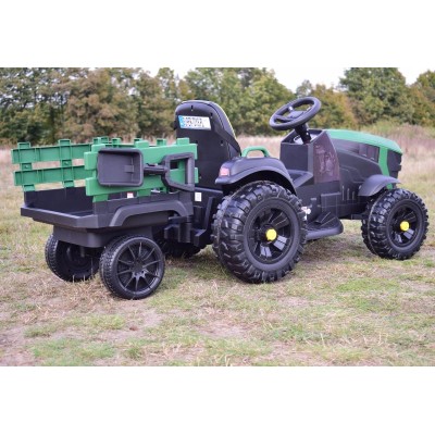 WIELKI TRAKTOR NA AKUMULATOR Z PRZYCZEPĄ, MIĘKKIE KOŁA, MIĘKKIE SIEDZENIE/BDM0925