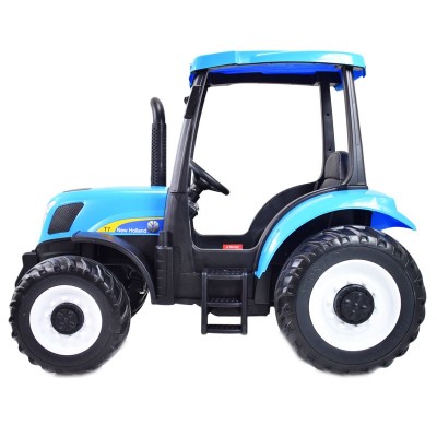 OLBRZYMI TRAKTOR NEW HOLLAND T7 NA AKUMULATOR Z PILOTEM 24 V, 400 W/A011-24