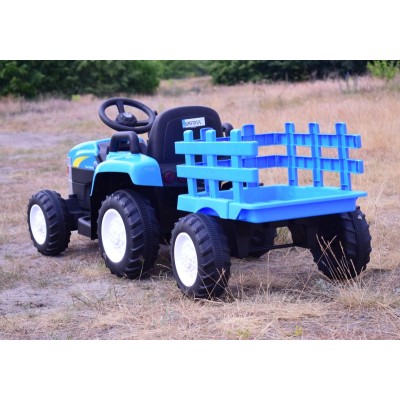 DUŻY TRAKTOR NA AKUMULATOR NEW HOLLAND 2 SILNIKI,  PILOT/A009-B