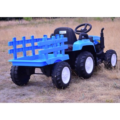 DUŻY TRAKTOR NA AKUMULATOR NEW HOLLAND 2 SILNIKI,  PILOT/A009-B