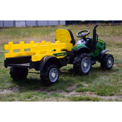 WIELKI TRAKTOR HALLO BABY Z PRZYCZEPĄ, PILOT, APLIKACJA/T990