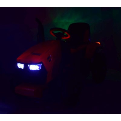 WIELKI TRAKTOR HALLO BABY Z PRZYCZEPĄ, PILOT, APLIKACJA/T990